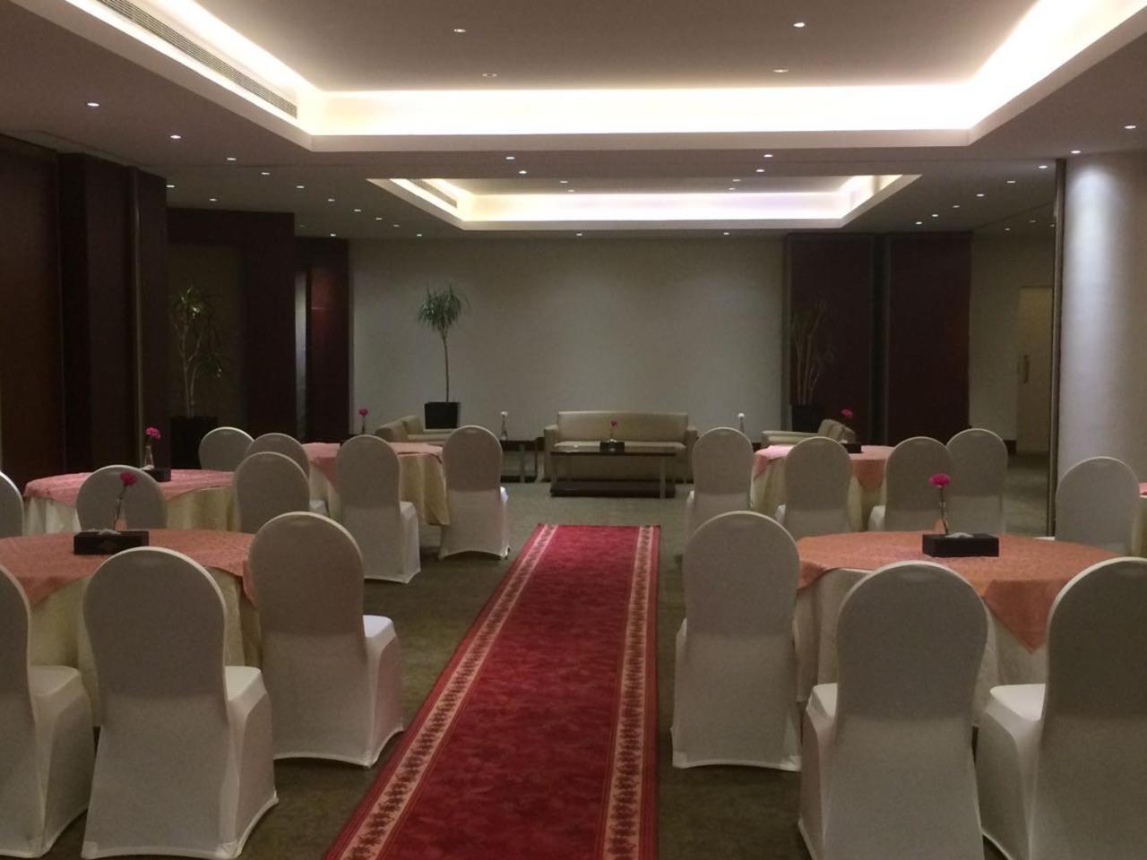 Executives Hotel - Azizia Riyad Extérieur photo